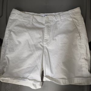 Gap chino short